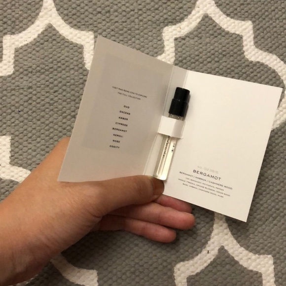 Fragrance Sample (Relisted) - Picture 5 of 7